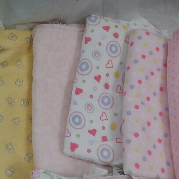 Bedding Lot Of 18 Baby Infant Girl Receiving Blankets Poshmark